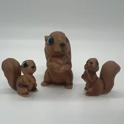 Vintage Anthropomorphic Miniature Mini Squirrel Family Figurine Set Mama Babies Japan