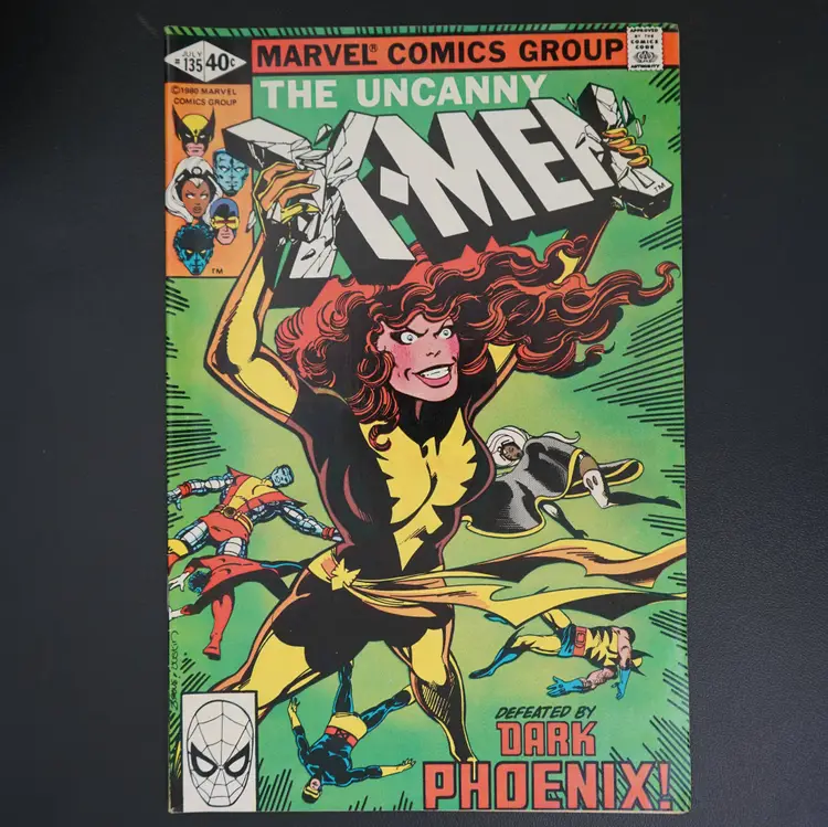 The X-Men #135 (Marvel July 1980) 2nd Appearance of Dark Phoenix (Jean Grey)he X-Men #135 (Marvel July 1980) 2nd Appearance of Dark Phoenix (Jean Grey)