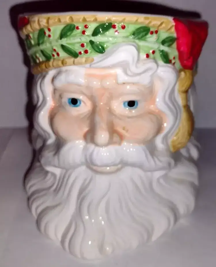 House Of Lloyd Simply Santa Claus Face Porcelain Planter  Caffco Pottery Christmas Around the World