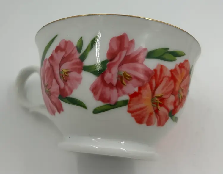 Vintage Avon Blossoms Of The Month August Gladiolas Teacup And Saucer Set