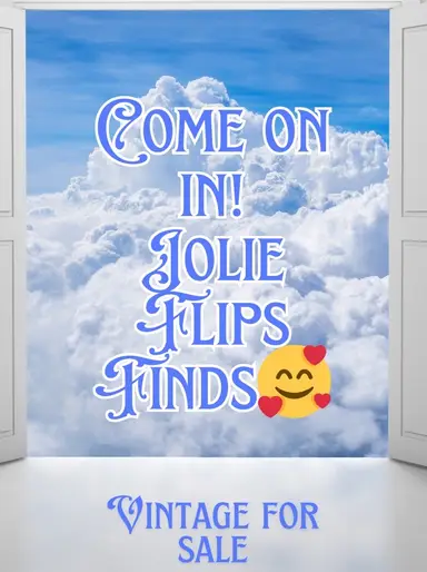 Jolie Flips Vintage Sale