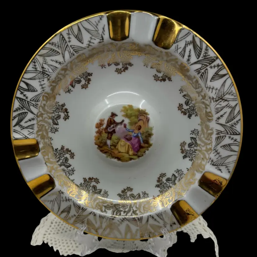 #2 Vintage Bavaria porcelain ashtray with Fragonard scene and gold trim, 9”