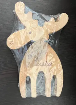 NWT Artic Circle Alaska Wooden Moose Salad Forks