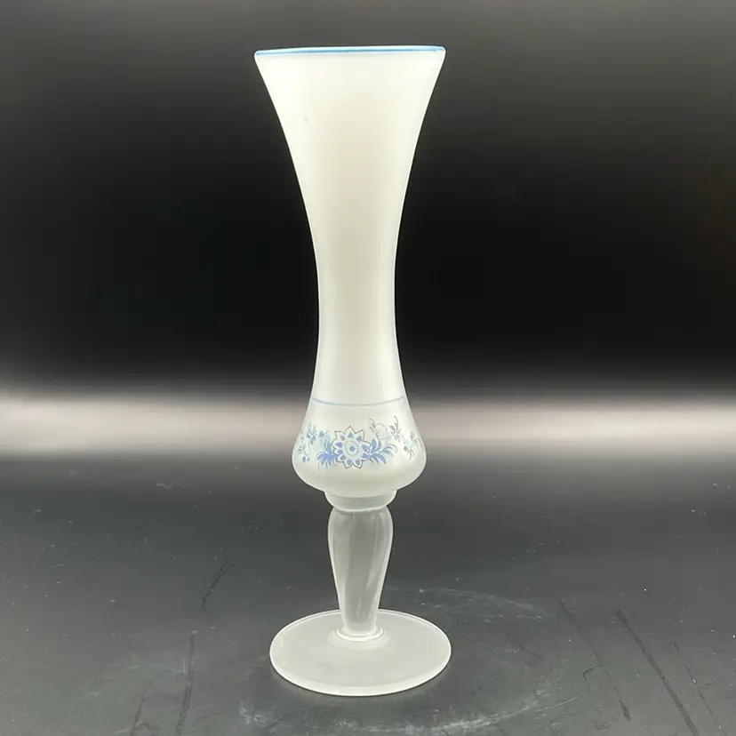 #141 VTG Hand Painted Norleans Satin Glass Bud Vase