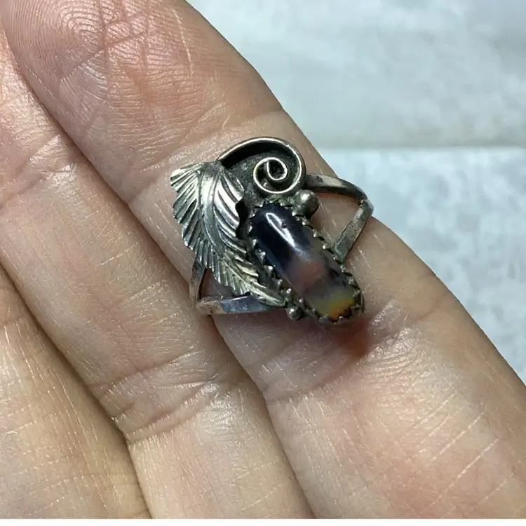 Vintage Sterling Silver Native American Ring Fire Agate Sz 6.5