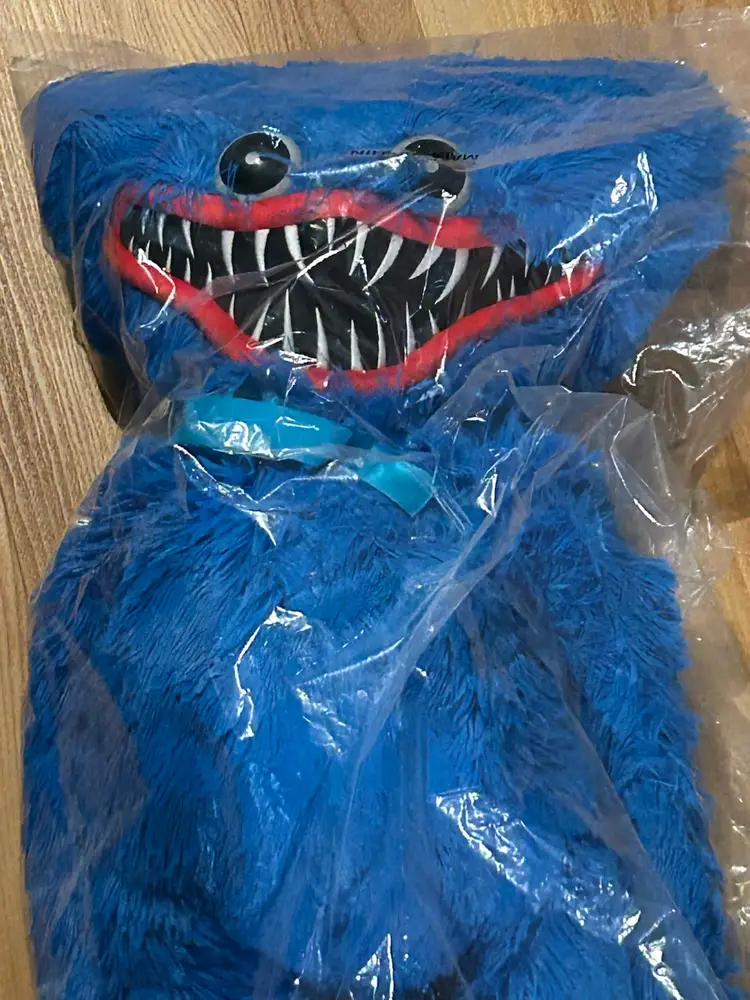 Poppy Playtime 47” Huge Huggy Wuggy Plush New With tags RARE