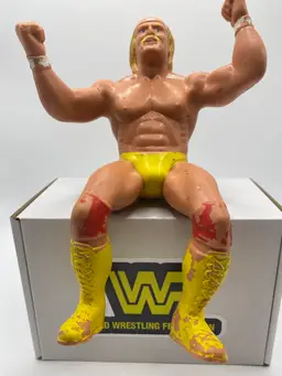 Vintage 1984 LJN Hulk Hogan Rubber Vinyl Wrestling Action Figure 7 3/4" Tall