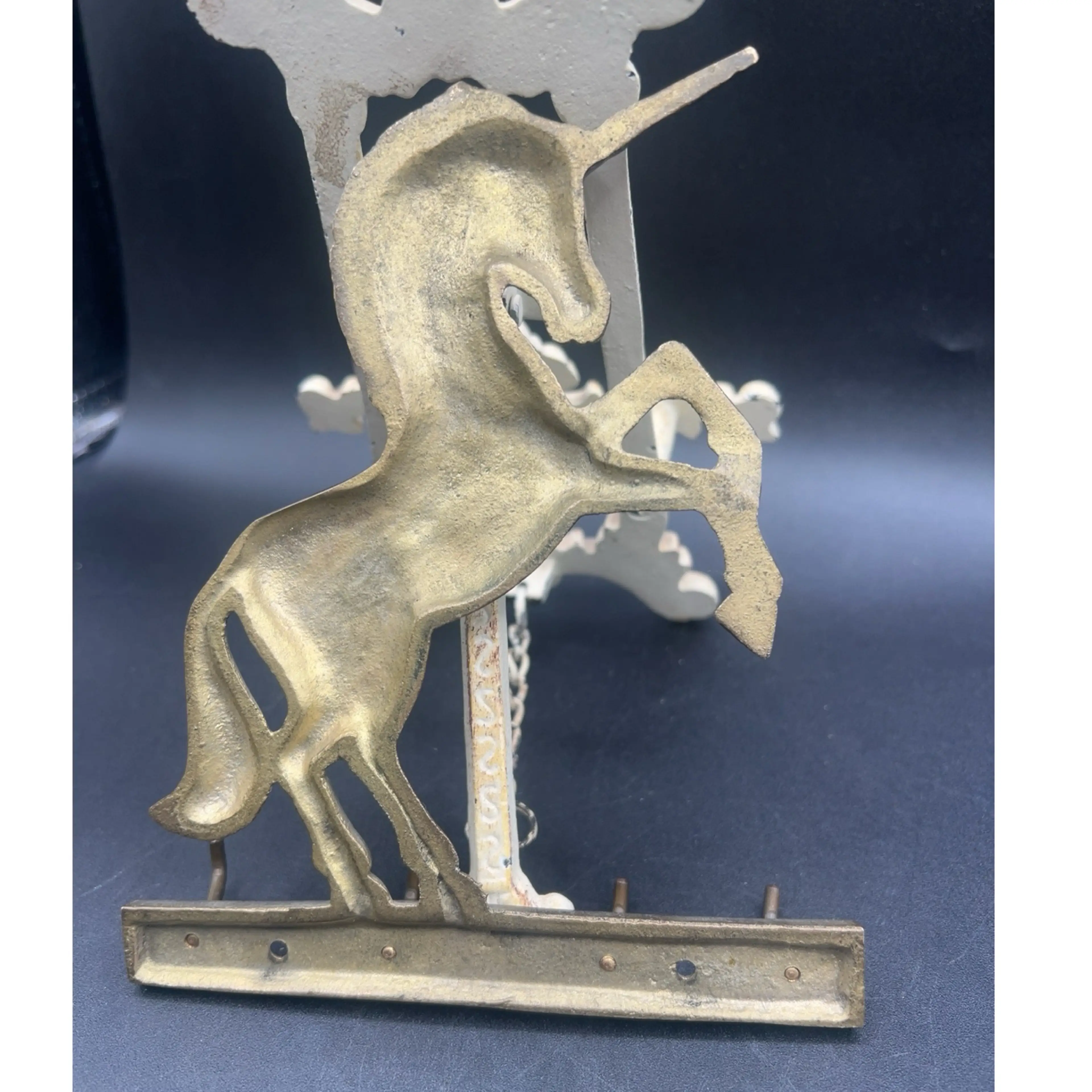 Image 3 of 3