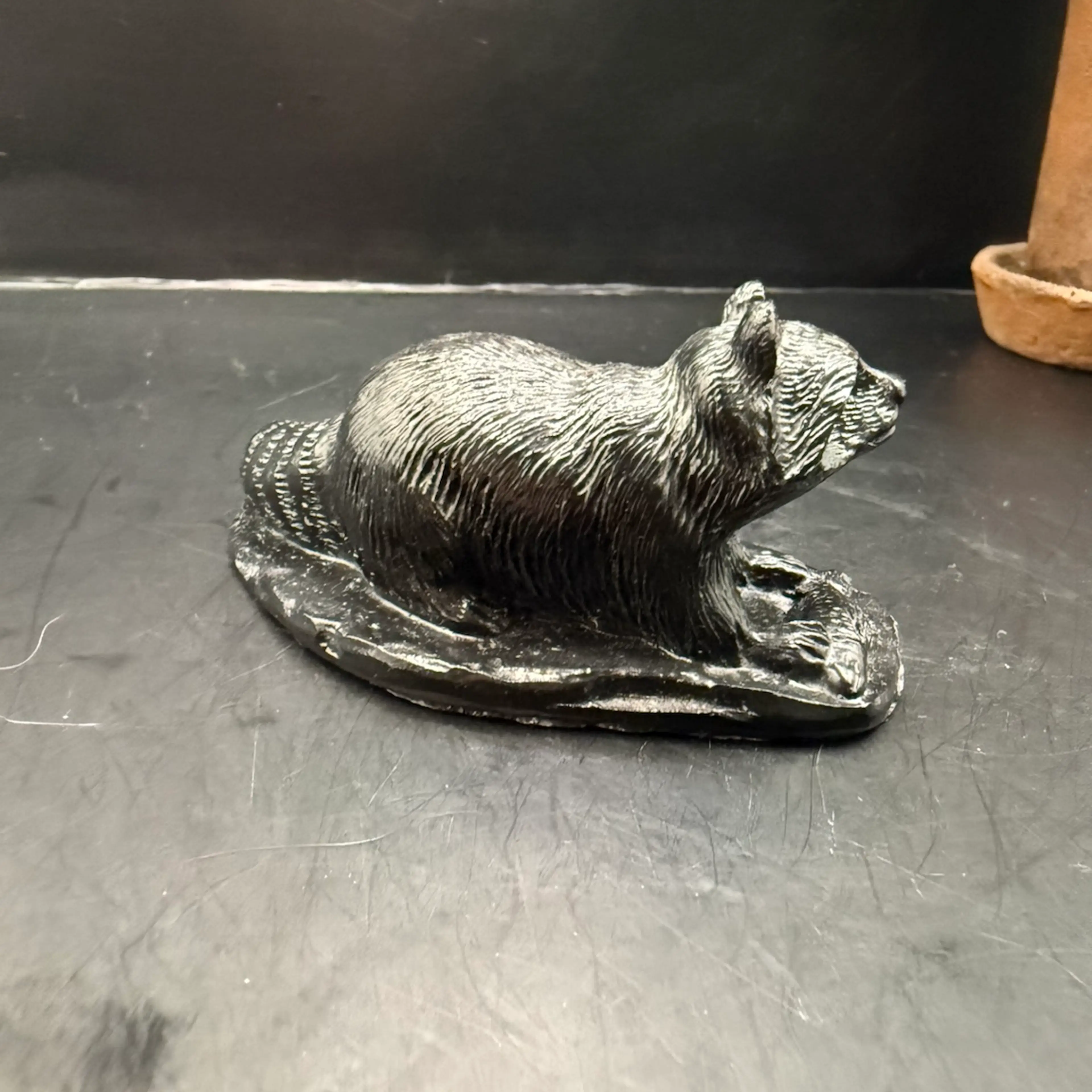 Image 2 of 6