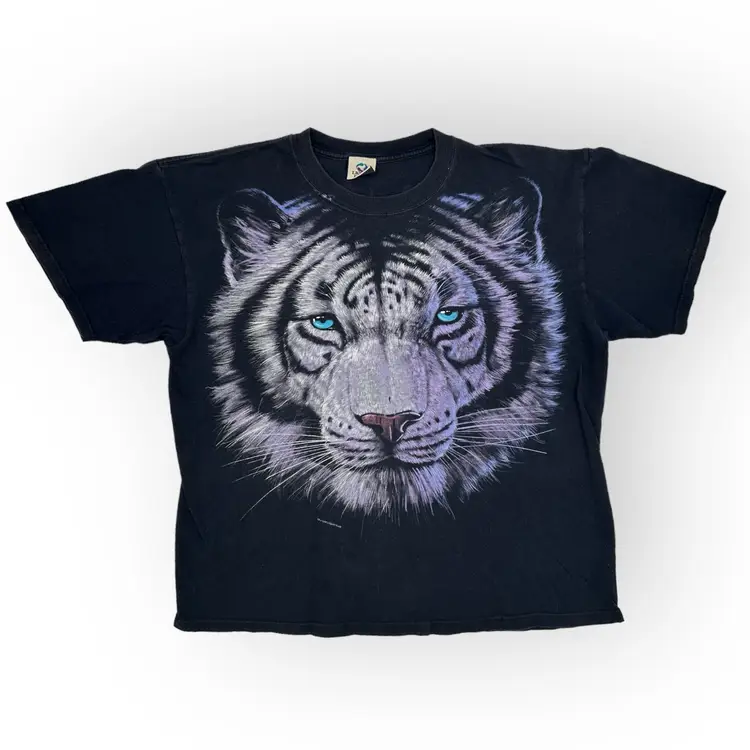 Vintage 1998 Siberian Tiger Graphic Tshirt Tee Double-sided Graphics Liquid Blue 
Made in USA
