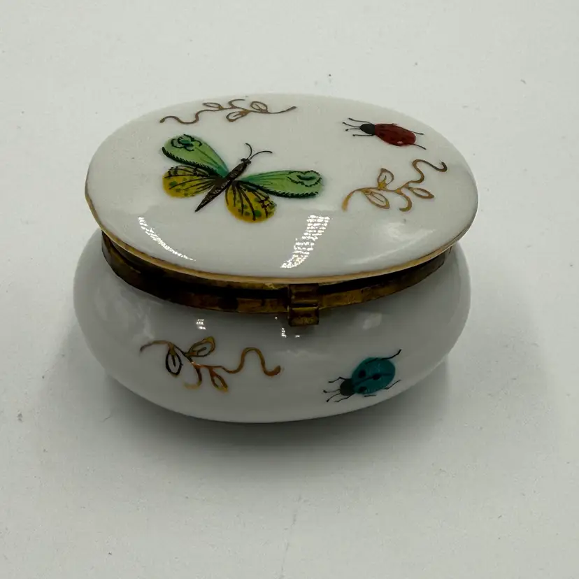Ardalt Linwile Porcelain Vintage Hinged Trinket Pill Box Lady Bug Dragonfly