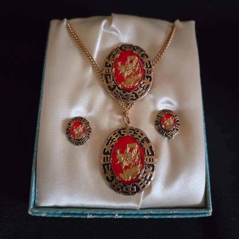 Jewelry Set Asian Man Rickshaw Gold & Red Oval  Broach, Necklace, Earrings Vintage