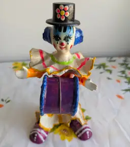 Vintage Paper Mache Clown hand painted Lacquer Mexico Folk art 7.5" tall