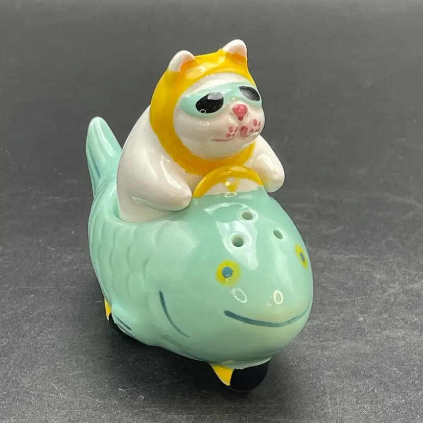 Cat Driving Fish Car Salt Pepper Shakers Race Car Clay Art Kitsch Kitschy Whimsical