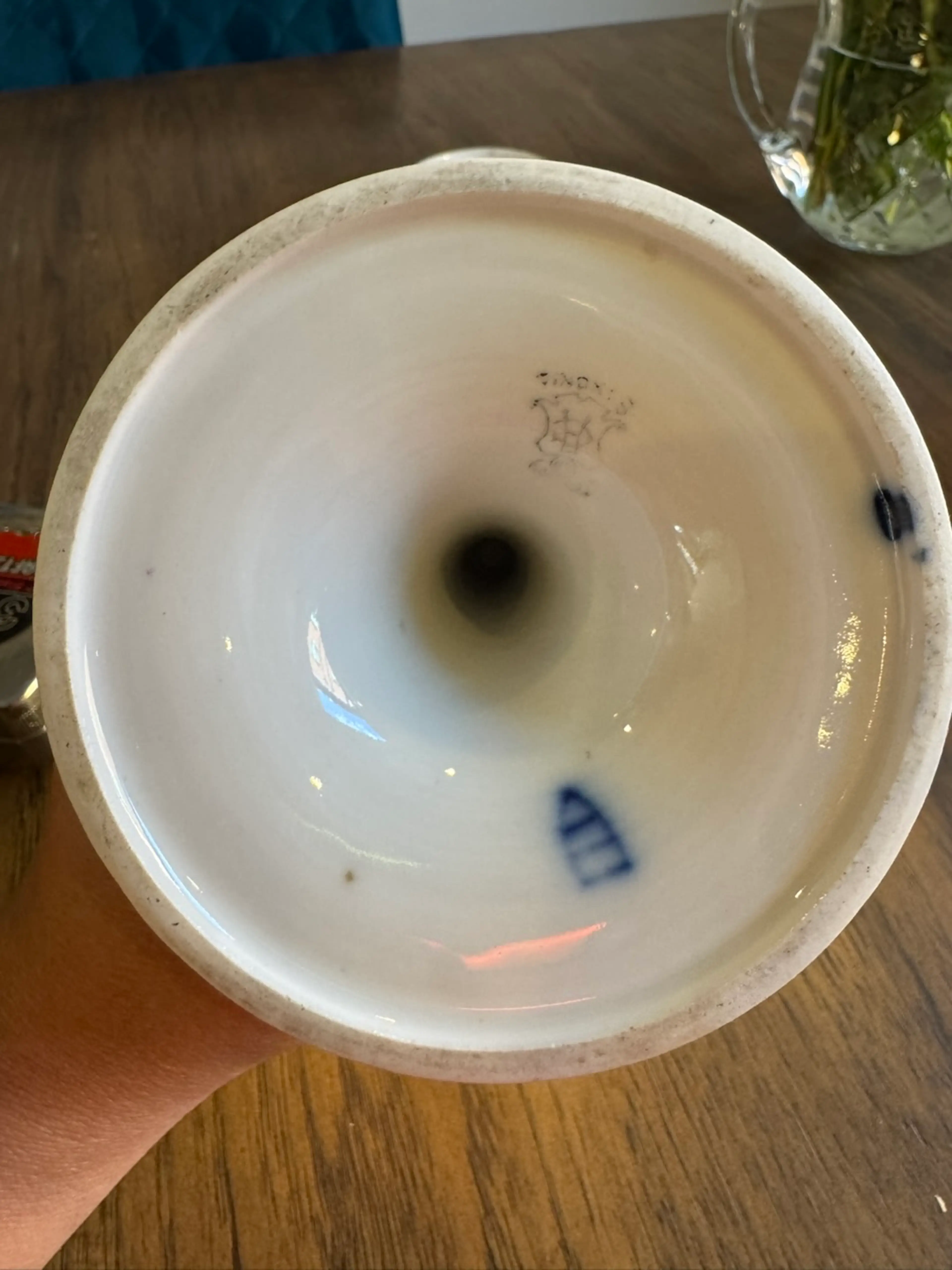Image 3 of 4