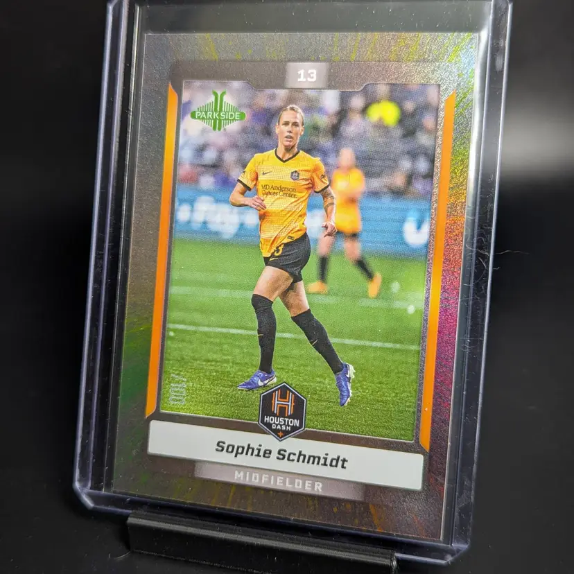 2025 Parkside NWSL Vol 1 Shimmer /100 Houston Dash Sophie Schmidt