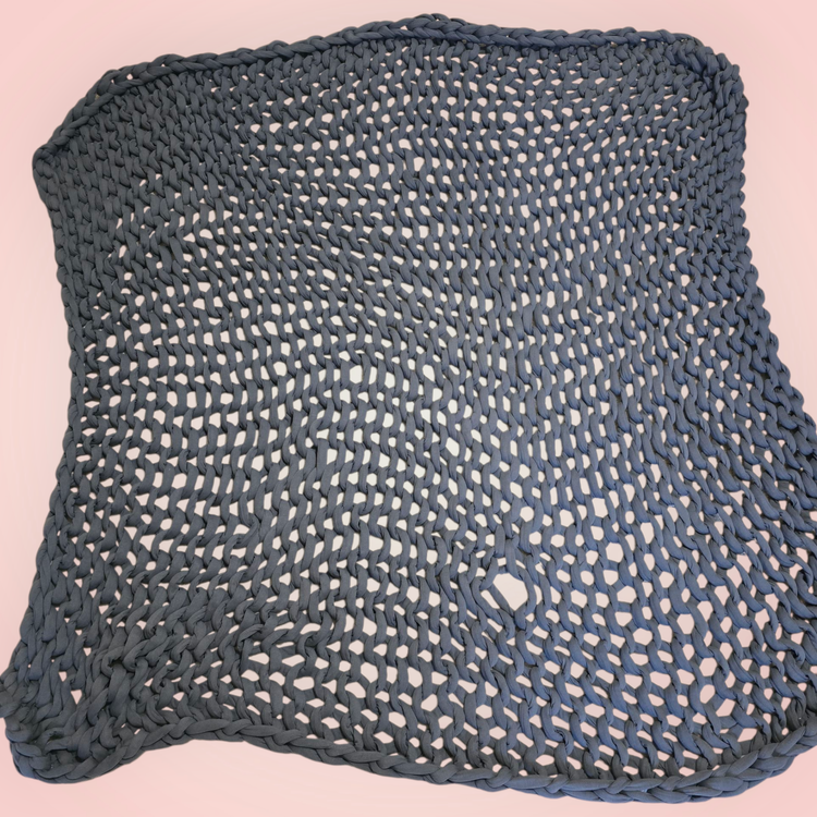Bearaby Napper Weighted Knit Grey Blanket (66"X55") Mint Condition