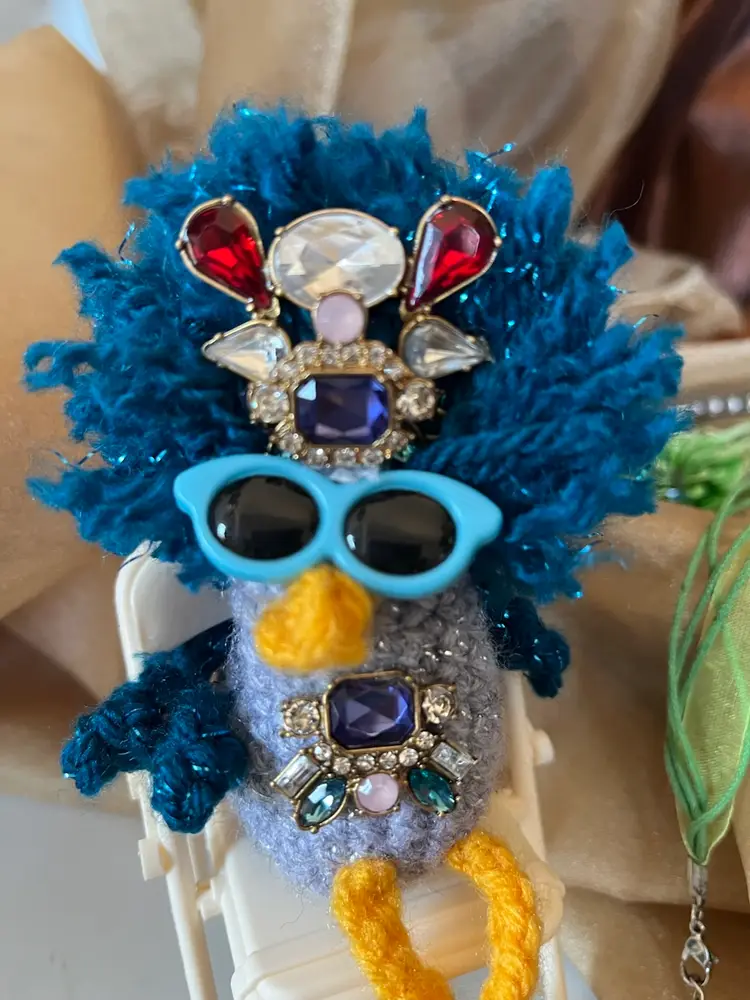 Glam Chick Silver Body Blue Sparkling Hair Blue Shoes GLOWS