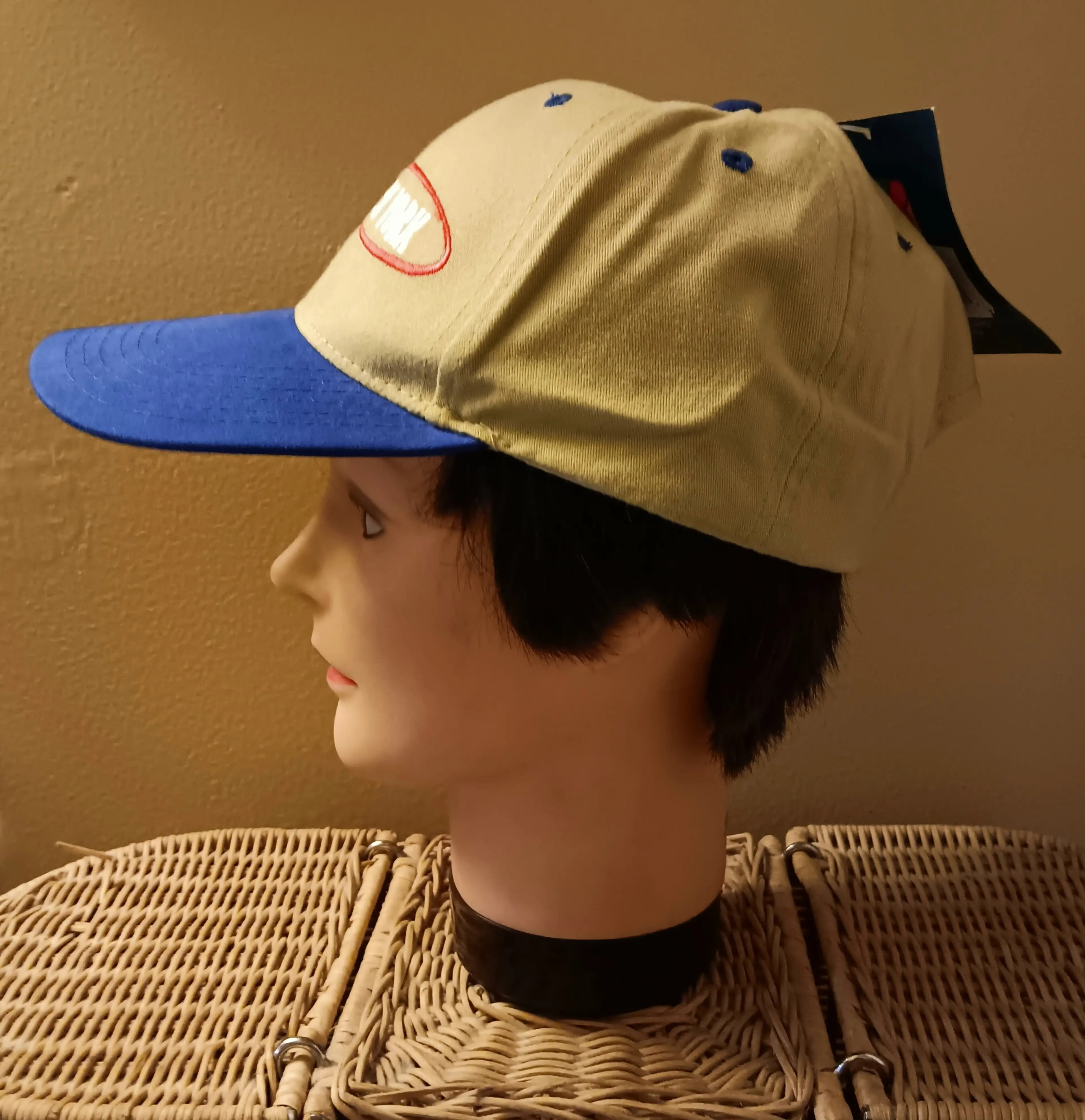 Image 3 of 7