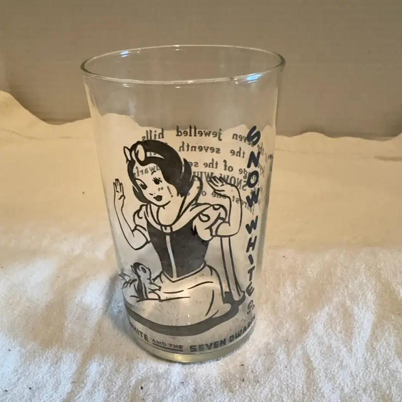 1930’s Disney Snow White Tumbler