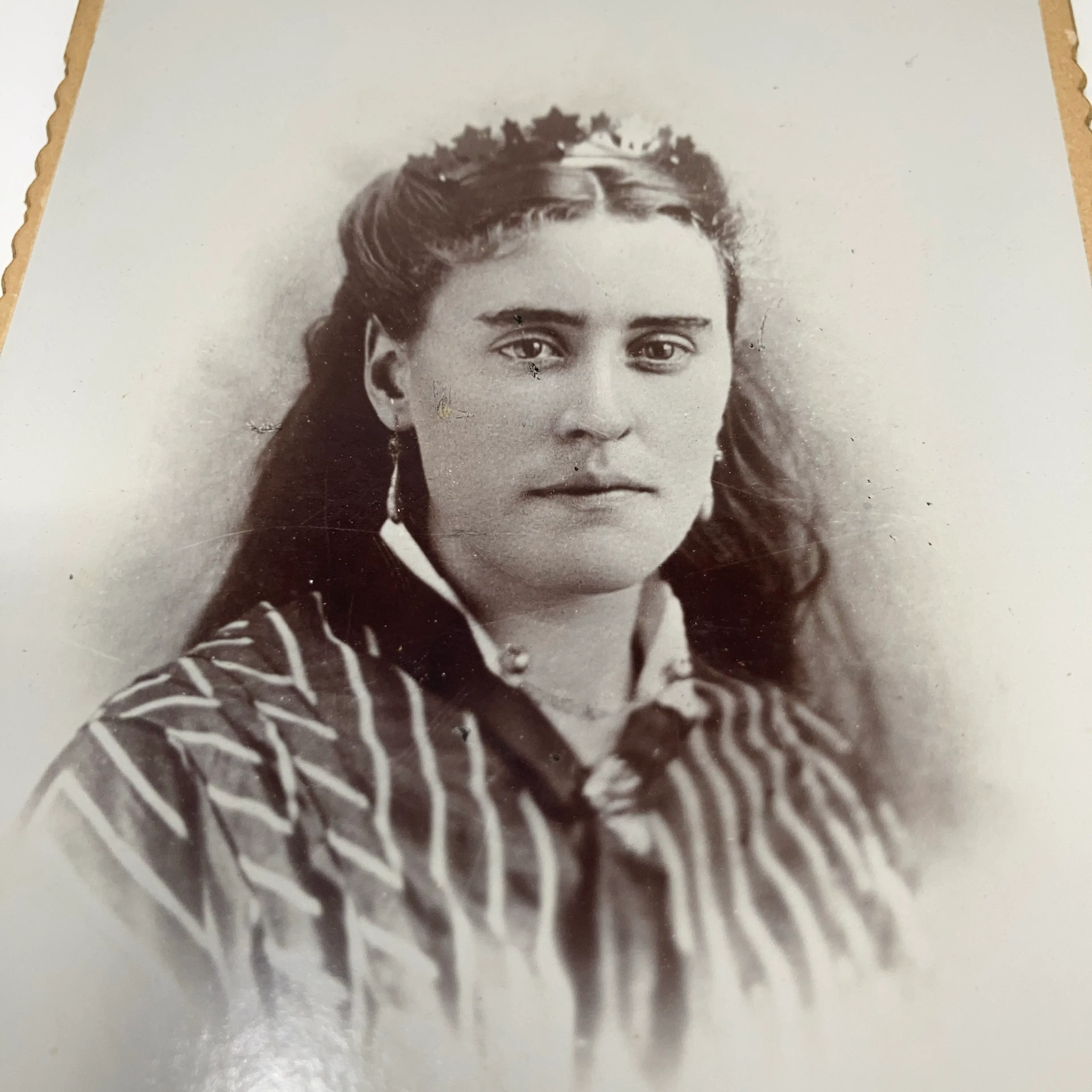 Image 1 of 6