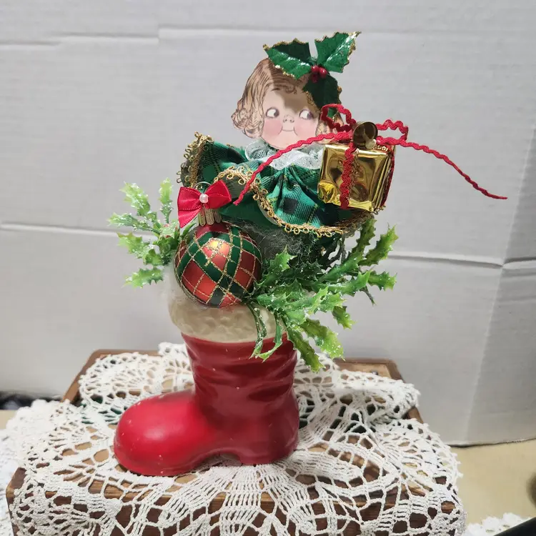 Classic Santa Boot with Dolly Dingle Assemblage