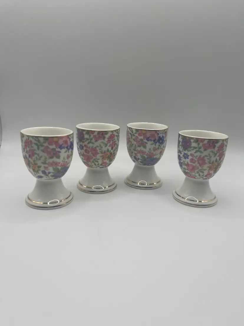 Vintage Floral Chintz Ceramic Egg Cup Holder Set of 4 in Original Box