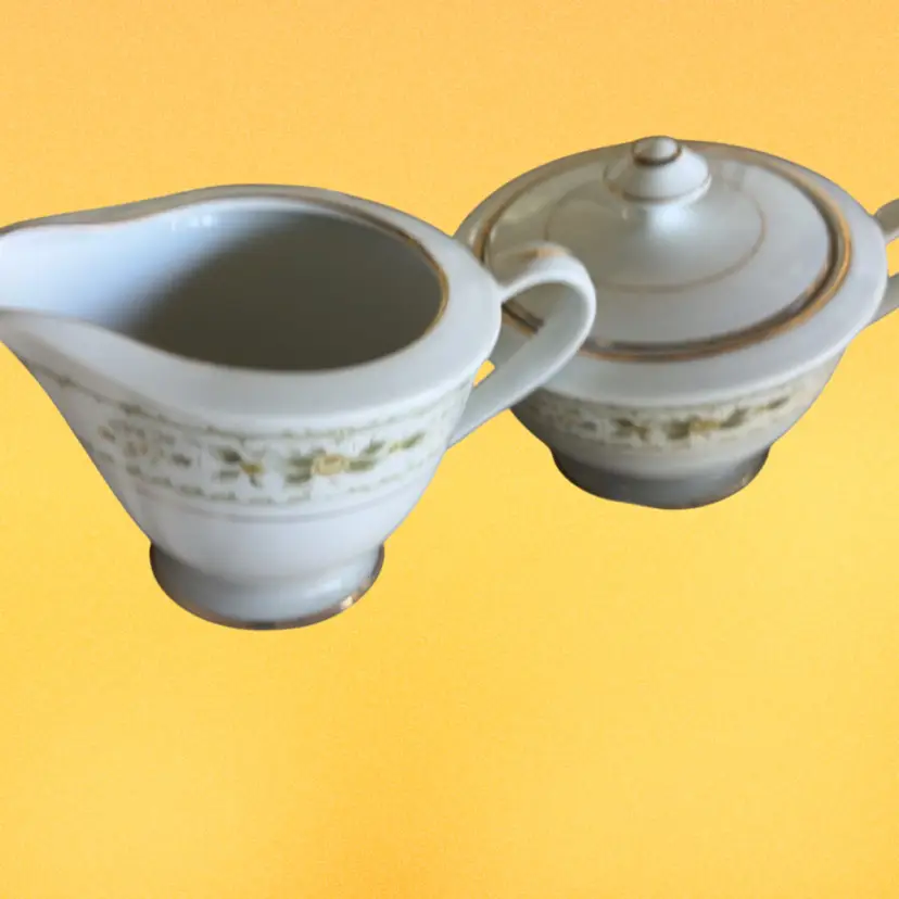 Waverly Fine China Set Cream Sugar w/Lid