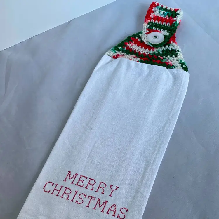 Crochet Top Hanging Merry Christmas Flour Sack Kitchen Towel