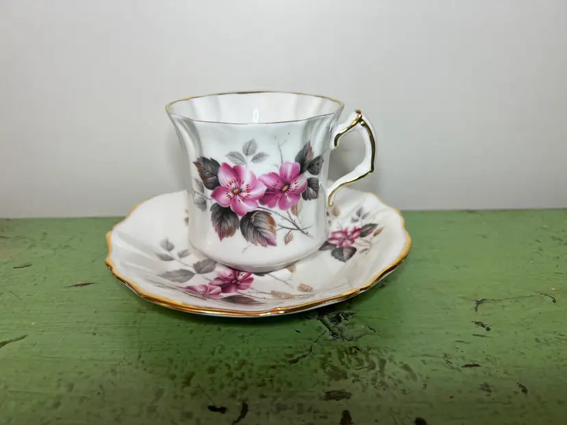 Hammersley Tea Cup and Saucer. Fine Bone China. Made in England. Pink Flower Design. 1960s Teacup Ansley