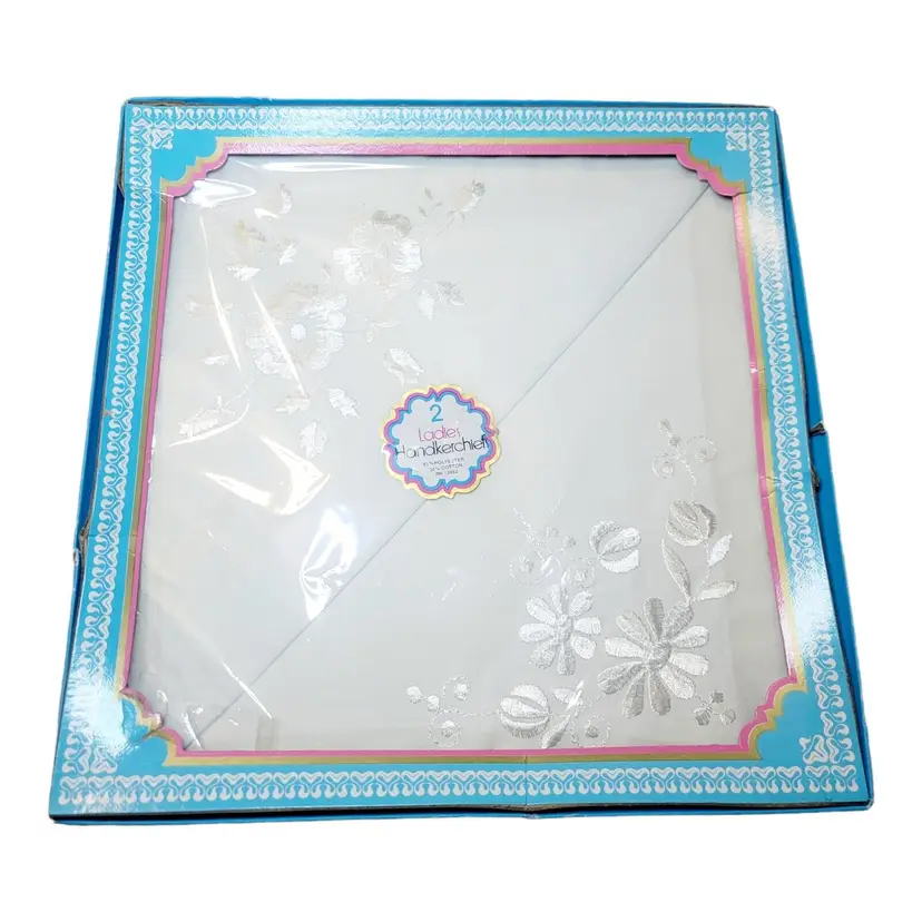 Vintage Set of 2 NIB White Floral Flowers Embroidered Ladies Handkerchiefs Hankie