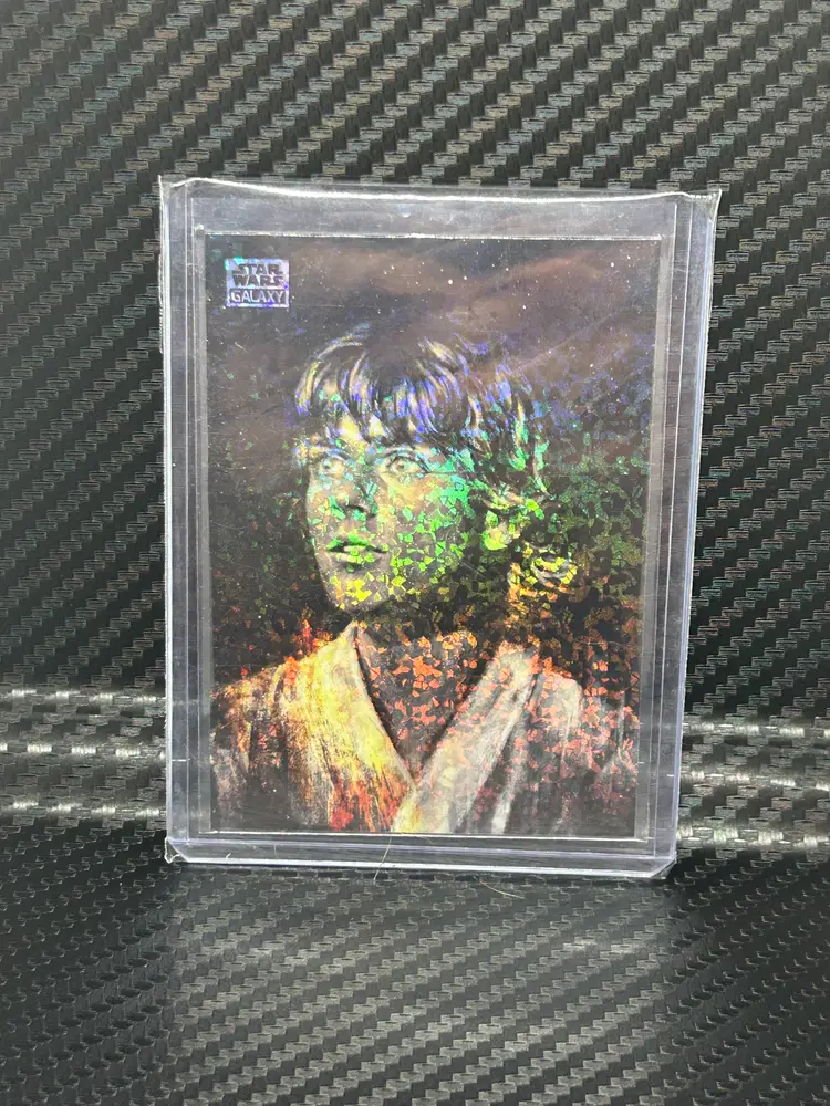 2024 Topps Star Wars Galaxy Chrome Luke Skywalker Mini Diamond