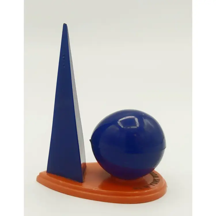 1939 New York World's Fair One Piece Blue & Orange Plastic Salt & Pepper Shaker Trylon & Perisphere