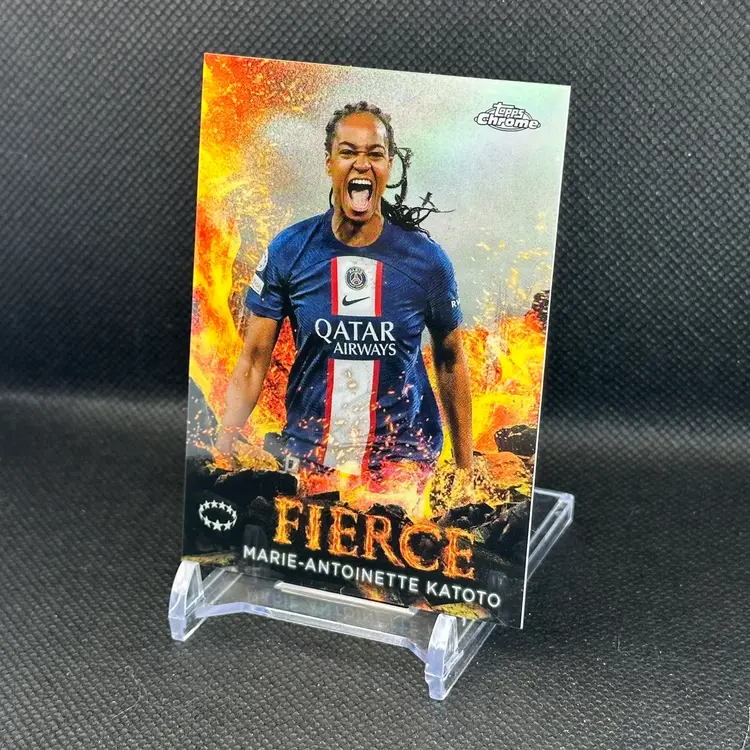 Marie-Antoinette Katoto Fierce - 2022/23 Topps Chrome UEFA PSG Paris Saint-Germain