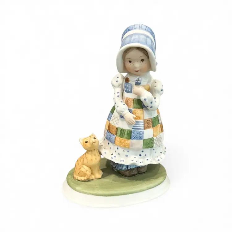 Vintage 1979 Holly Hobbie Porcelain Figurine: "Blue Girl" with Cat