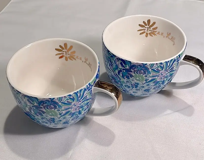 Lilly Pulitzer, “High Maintenance”, coffee/tea cups, blue/green/lilac/gold. Very nice!