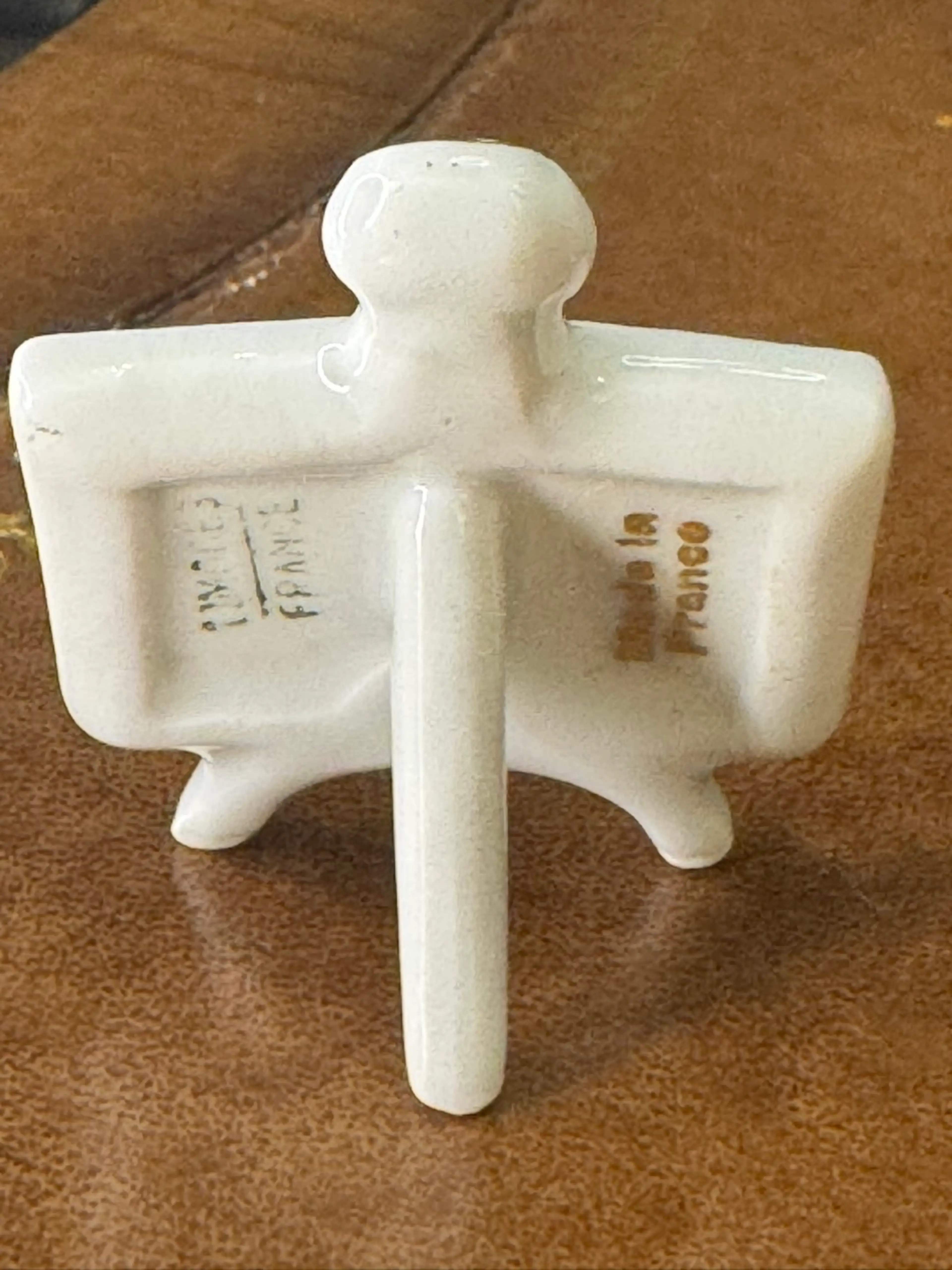 Image 2 of 2