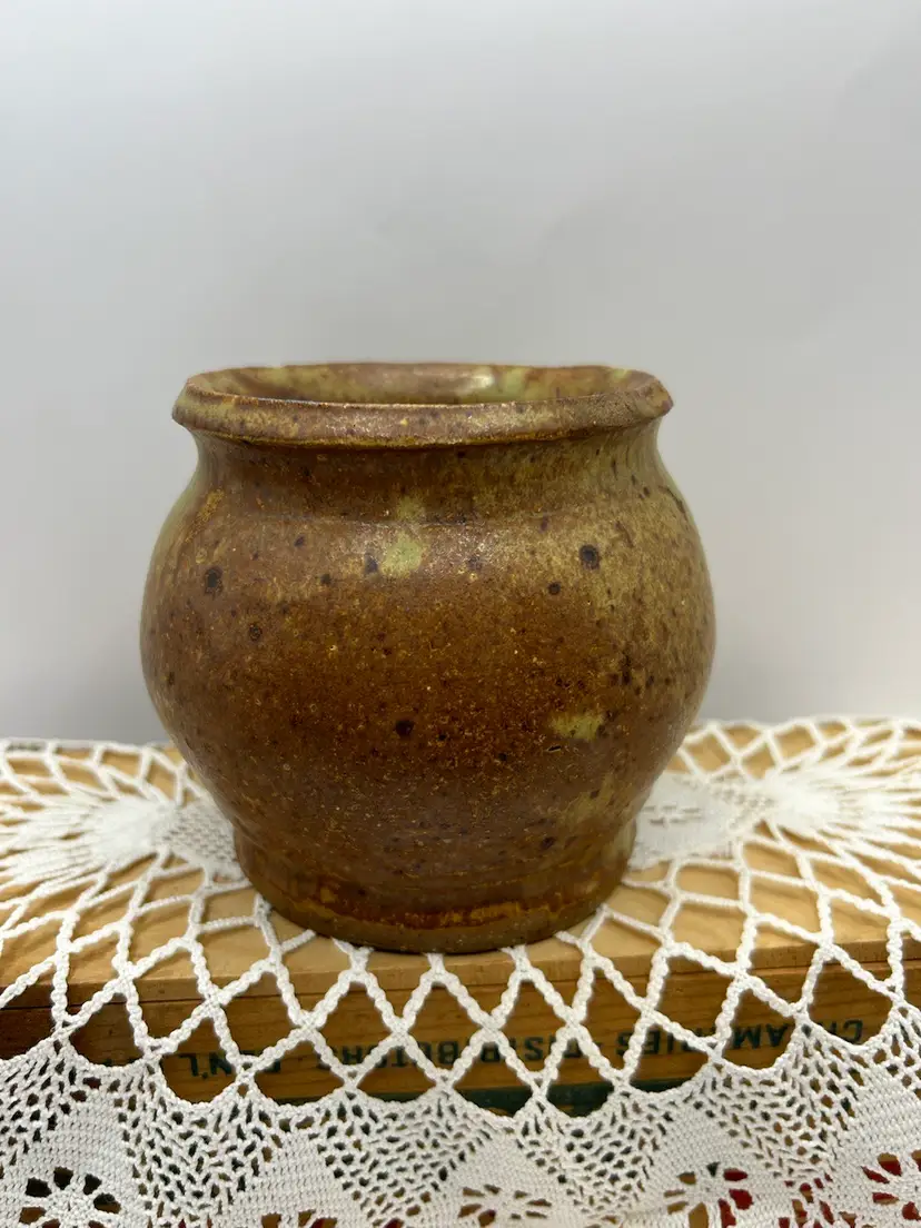 Pottery Bowl. Not Signed 4x3 3/4