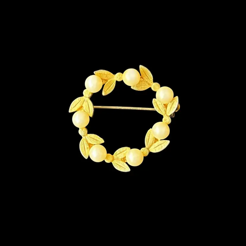 Vintage Leaf And Pearl Brooch