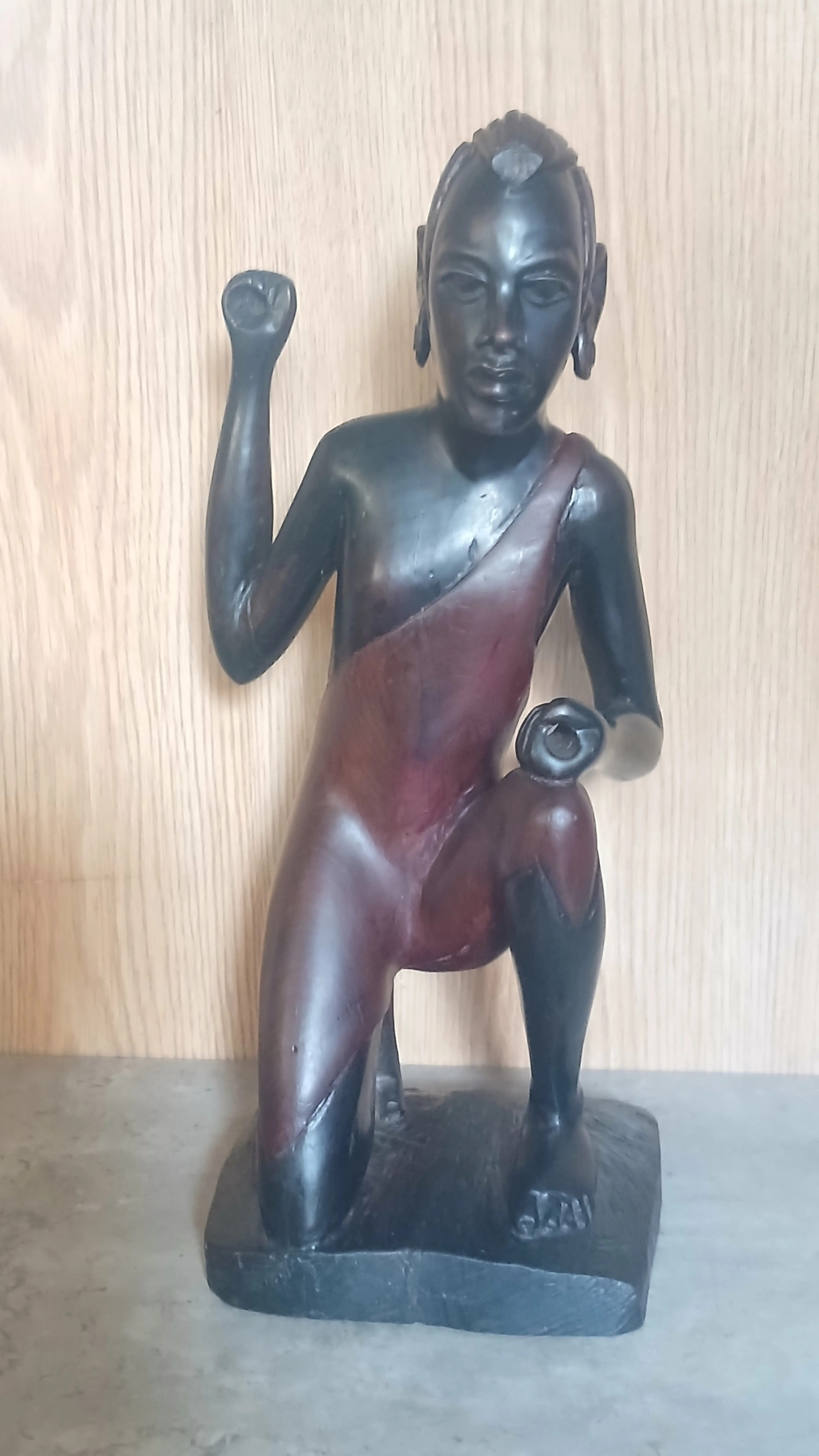 Image 3 of 12