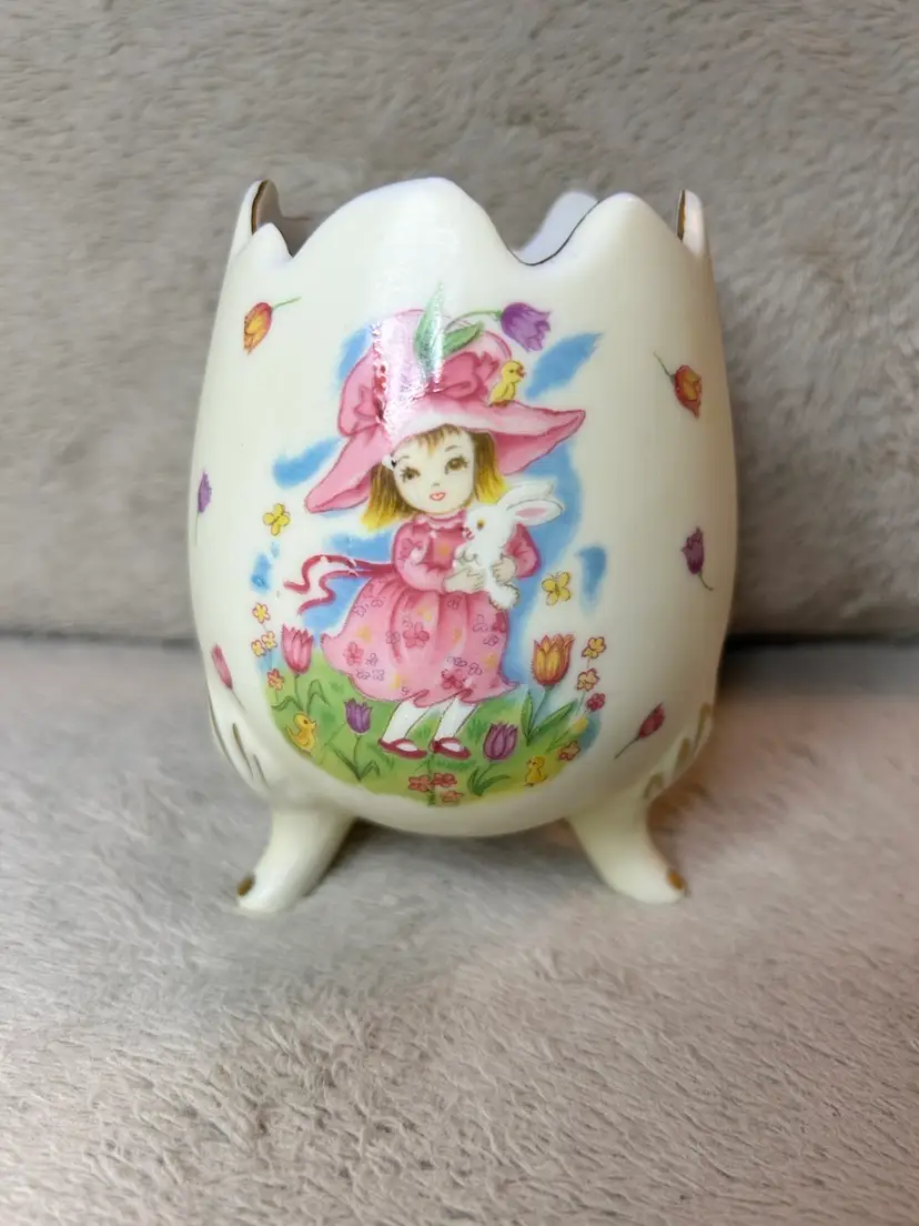 Vintage Lefton Cracked Egg Easter Collectible W/Tulips & Little Girl