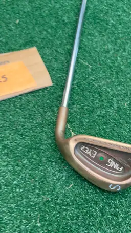 Ping Eye 2 + BeCu Sand Wedge, Green Dot, R400 Shaft, Tour Wrap Grip