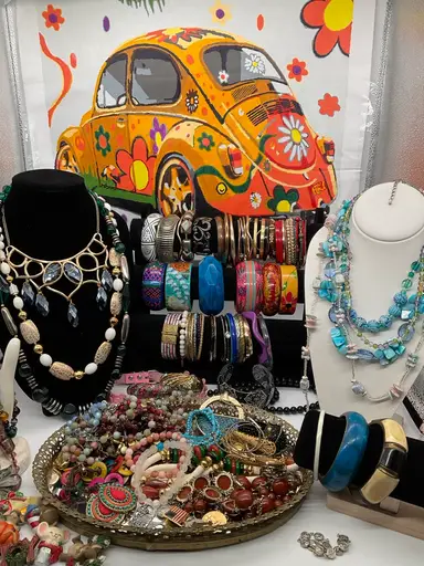 Let’s Do Some Lots Come Play With Adored’s Jewelry Crew