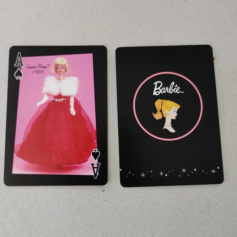 1 Single Swap Card - Playing Card. Vintage 2004 Barbie Fashion cards. Dimension 2.5 x 3.5. Read description.