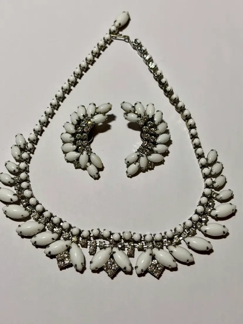 Vintage Milk Glass & Rhinestone Fringe Necklace Set