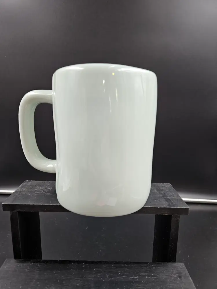 Rae Dunn Artisian mug DREAM BIG,