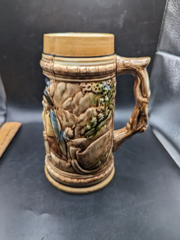 Vintage GERMAN TYPE BEER STIEN MADE IN JAPAN EXCELLENT PAINTING STANDS 7 INCHES