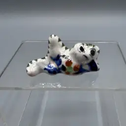 24193 Tonala Flirty Frog Figurine 1”