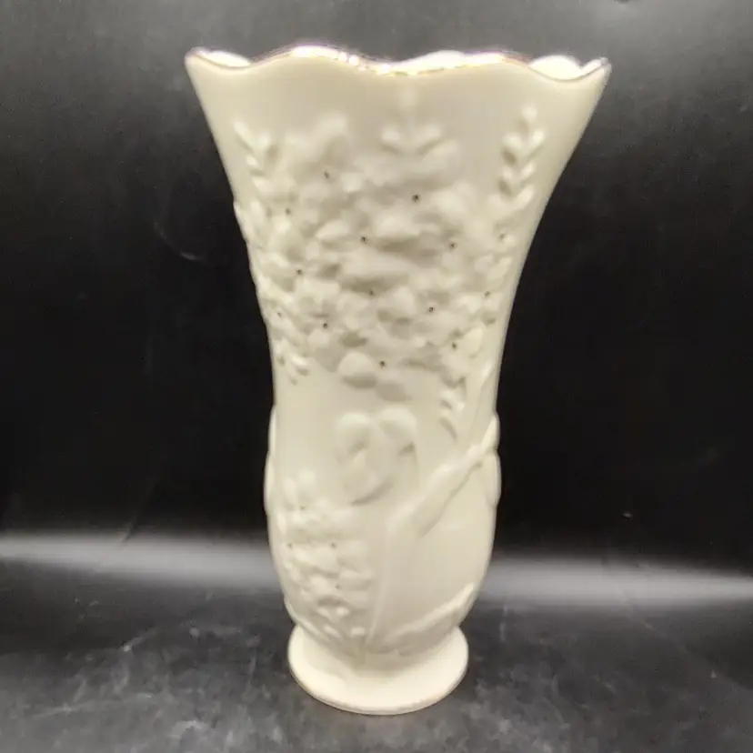 Cream Colored Floral Design Porcelain Vase