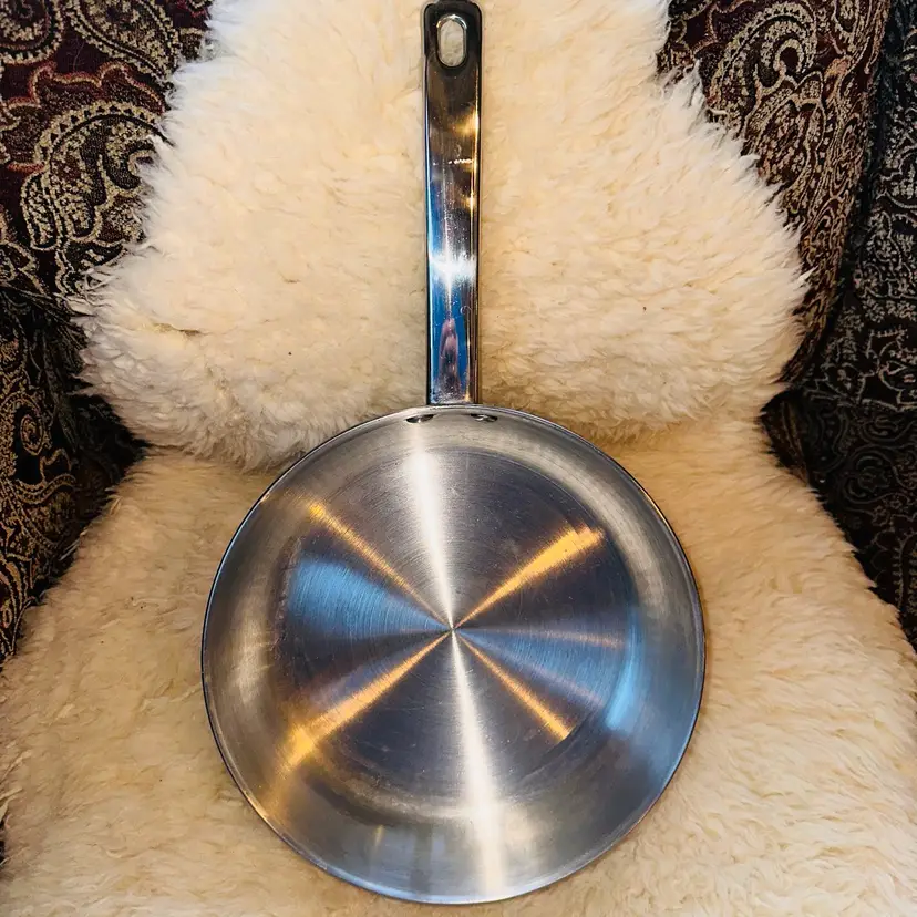 EUC Vintage Tools of the Trade Gourmet 9.5” Skillet Saute Fry Pan No Lid